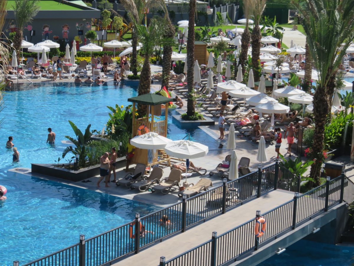 imagini hotel KIRMAN CALYPTUS